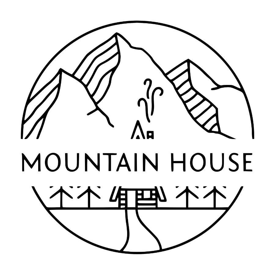 Mountain House Otel Ustrzyki Dolne Dış mekan fotoğraf